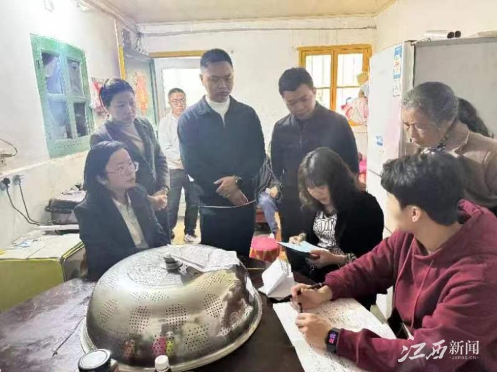 赣州低保最新动态,赣州低保最新动态,温暖保障,助力民生改善,赣州低保最新动态,温暖保障助力民生改善