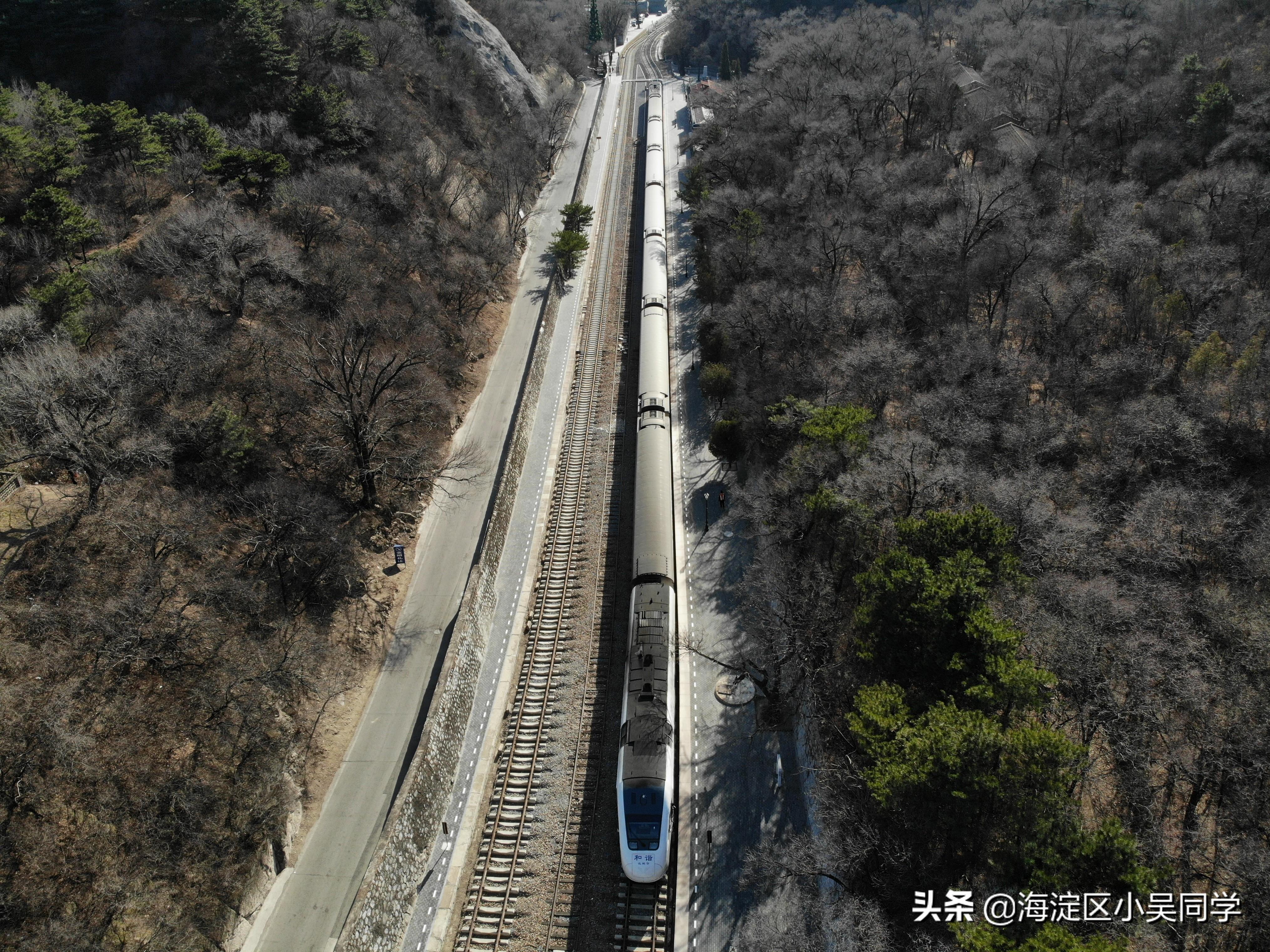北京s2线最新时刻表,北京地铁S2线最新时刻表，城市脉搏的新节奏，北京地铁S2线最新时刻表，城市脉搏的新律动