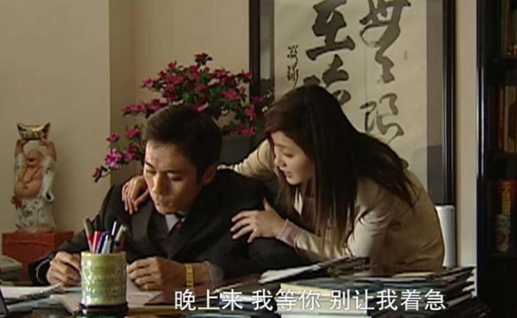 血色浪漫女演员,血色浪漫中的女演员，演绎人生，触动心灵，血色浪漫中的女演员，演绎人生，触动心灵的情感之旅