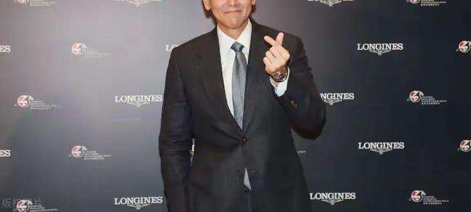 彭于晏最新消息,彭于晏的最新消息，热血演绎之路与粉丝互动新篇章，彭于晏热血演绎之路，最新动态与粉丝互动新篇章揭秘