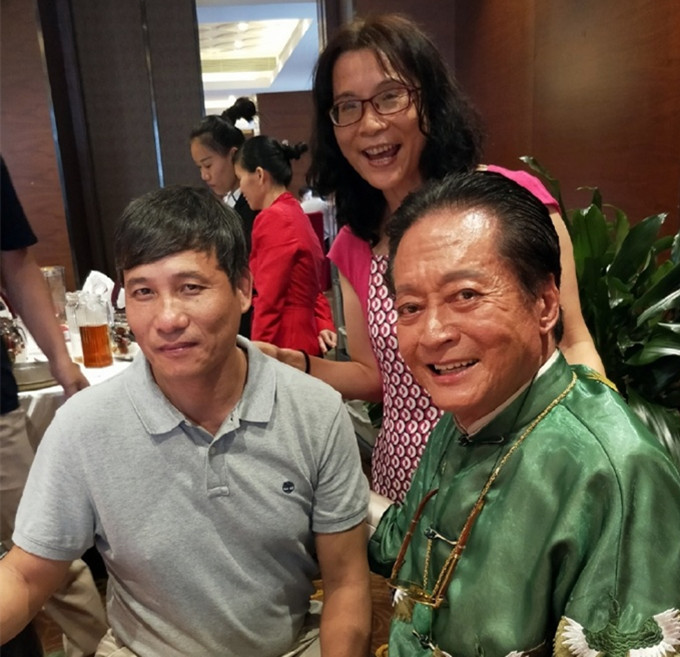 演员方刚身高,演员方刚，身高背后的故事，演员方刚的身高之谜，探寻身高背后的故事